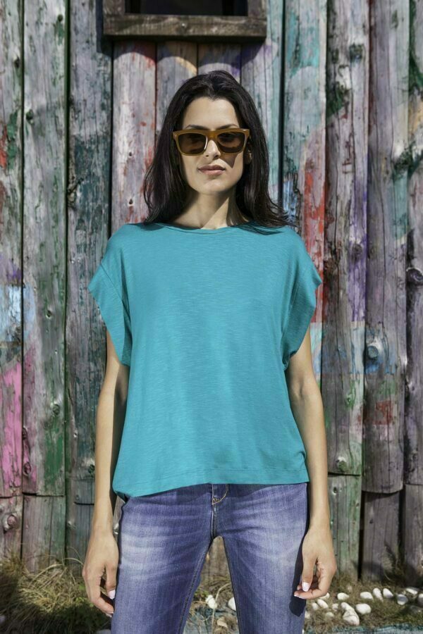 MOD: ROMINA NIZA